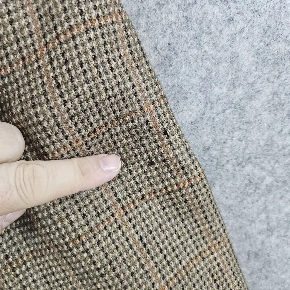 Lands End Men's Blazer Brown‎ Windowpane Tweed Size 42S 100% Lambswool PINHOLES